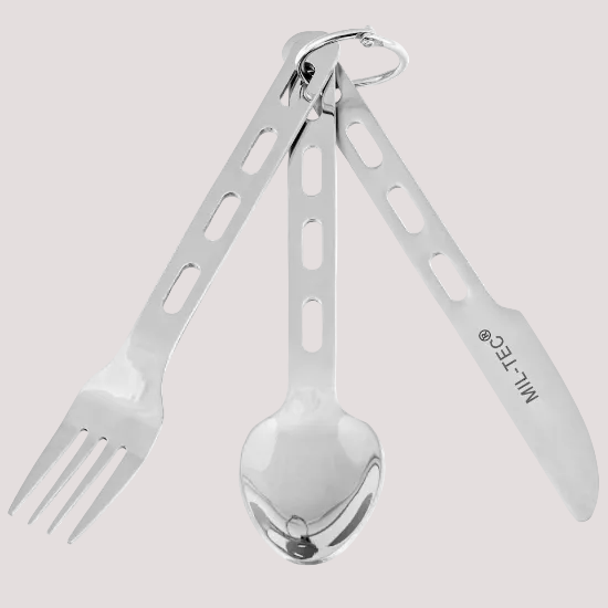 Stainless steel cutlery set with knife, fork, and spoon 