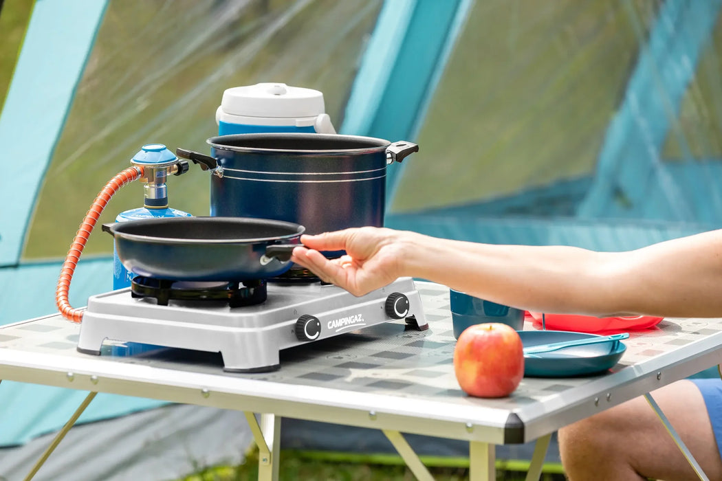 Газовая плита Campingaz Camping Cook CV две конфорки 2 × 1800 Вт