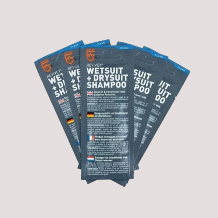 GearAid Revivex Wetsuit+Drysuit Shampoo 15ml profesionāls tīrīšanas līdzeklis tehniskiem un neoprēna apģērbiem.