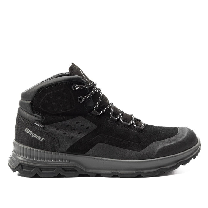 Grisport pārgājienu zābaks, ādas augšdaļa, melna krāsa, ūdensnecaurlaidīgs, piemērots rudenim un ziemai Latvijā.