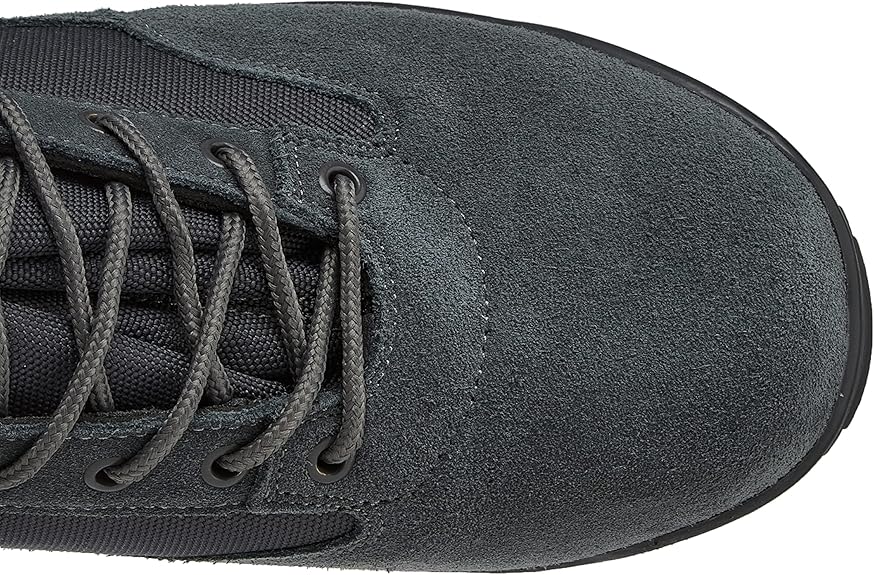 Mil-Tec taktiskais zābaks, ādas un Cordura materiāls, pelēks, izolēts, piemērots āra sportam un pārgājieniem.