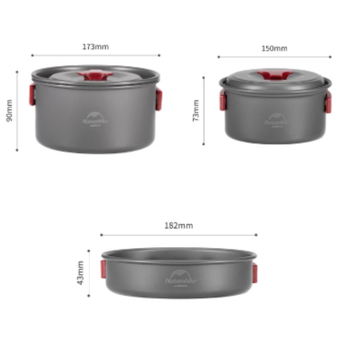 - Attēlā redzams Naturehike kempinga trauku komplekts, kas sastāv no trīs dažādu izmēru alumīnija pannām un katliem
- Komplektā iekļauta liela panna (17.2 x 9.8 cm), maza panna (14.8 x 8.5 cm) un liels katls (18 x 4.3 cm)
- Pannas un katli ir izgatavoti no izturīga alumīnija sakausējuma, nodrošinot efektīvu siltuma sadali
- Katram traukam ir vāks un ērti rokturi sarkanā krāsā, kas nodrošina vieglu lietošanu
- Naturehike