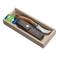 Opinel Mushroom Knife 08 ar dabīgā ozolkoka rokturi, nerūsējoša tērauda asmeni, Virobloc fiksācijas sistēmu un ādas futrāli.