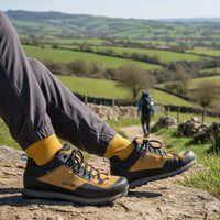 Alpina sieviešu pārgājienu apavi, ādas, elpojoši, zemi, piemēroti Latvijas laikapstākļiem un kalnu pārgājieniem.