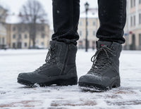 Mil-Tec taktiskie zābaki, ādas un Cordura materiāls, ūdensnecaurlaidīgi, pelēki, piemēroti ziemas pārgājieniem Latvijā.