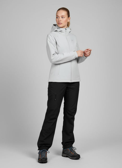 humtto softshell jaka gaiši pelēka, ūdensizturīga ar dwr pārklājumu, piemērota pārgājieniem lietainam laikam Latvijā