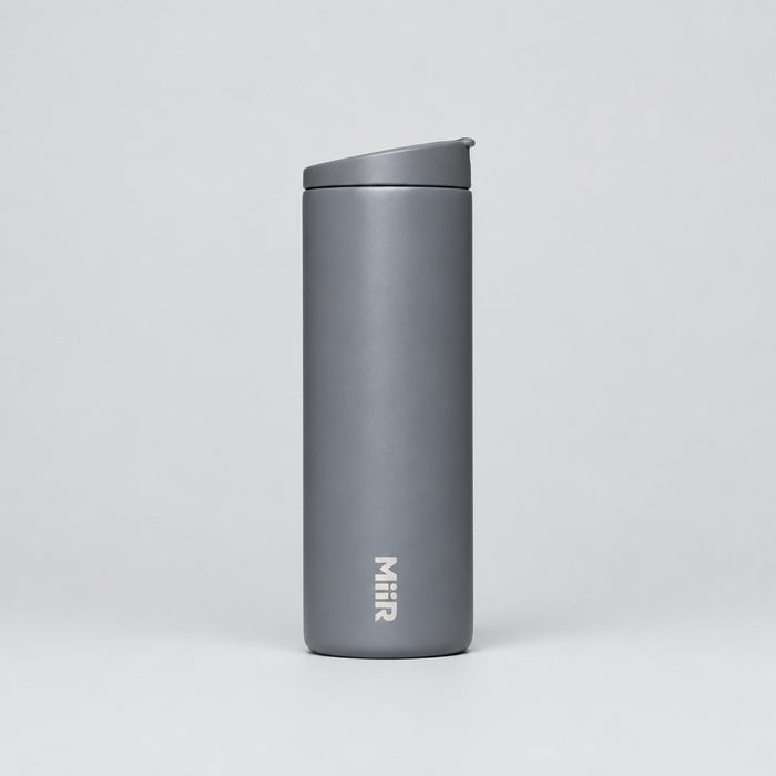 MiiR Flip Traveler nerūsējošā tērauda līdzi ņemamā tvertne, tumble grey krāsā, 470 ml