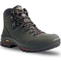 Grisport medību zābaki, ūdensizturīgi, vidēji augsti, khaki krāsā, piemēroti pārgājieniem un medībām Latvijas apstākļiem.