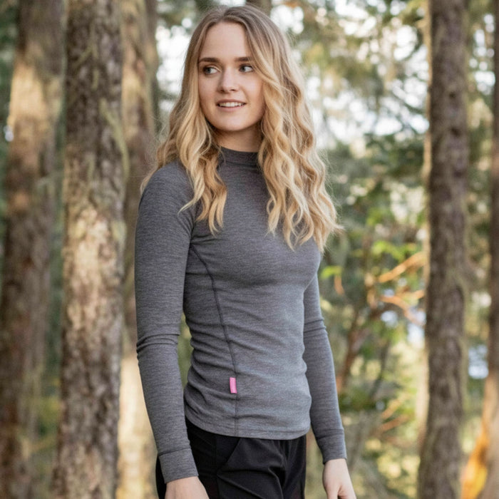 Thermowave sieviešu termo krekls ar merino vilnu, aktīvām īpašībām, pelēks, piemērots ziemai un pārgājieniem Latvijā.