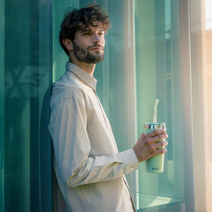  Термокружка с соломинкой Sigg  0,6 л