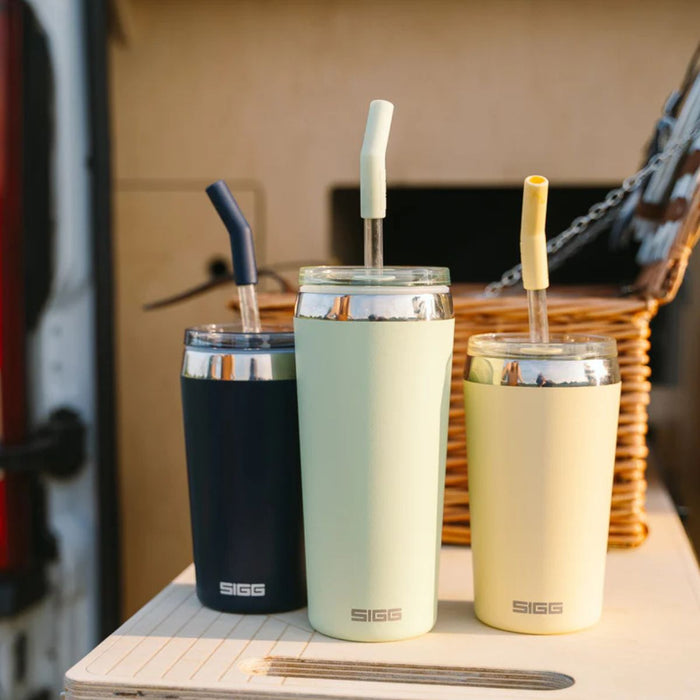  Термокружка с соломинкой Sigg  0,6 л