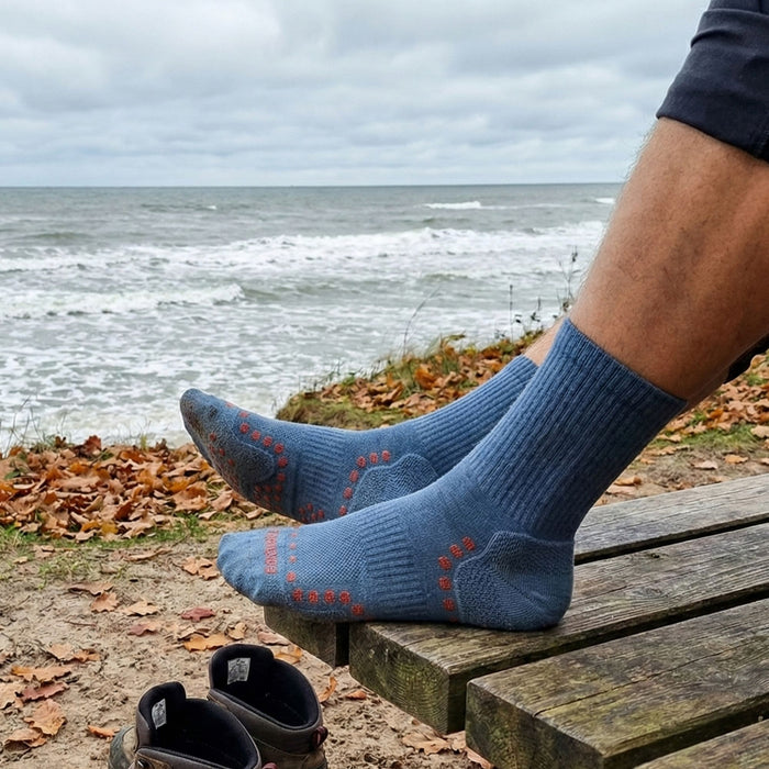 Comodo vieglās alpakas pārgājienu zeķes gaiši pelēkas