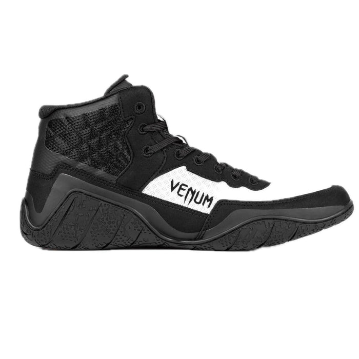 Борцовская обувь Venum Elite Black and White
