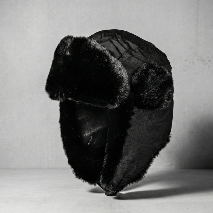 Ausaine Ziemas cepure Trapper Ušanka Urban Classics Melna
