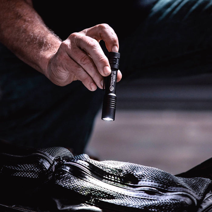 LED фонарь Streamlight MacroStream USB чёрный 500 lumens 62 g