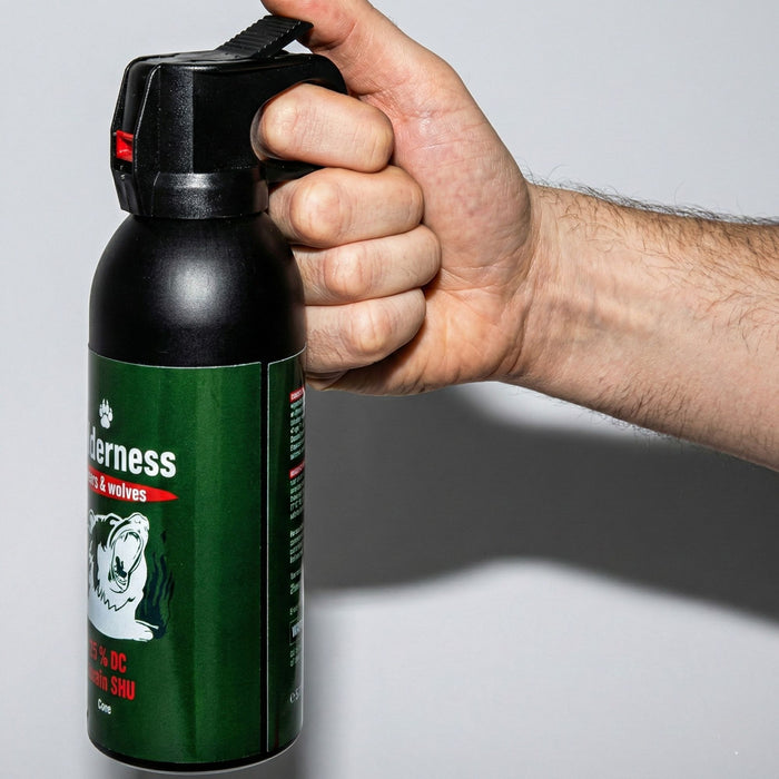 Piparu gāzes baloniņš Wilderness Bears & Wolves Oleoresin Capsicum 330 ml 