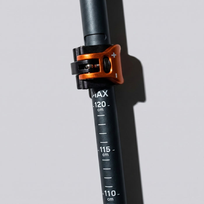 Trekinga nūja Naturehike Sunsia 3-EXT oglekļa šķiedra teleskopiska 120 cm oranža