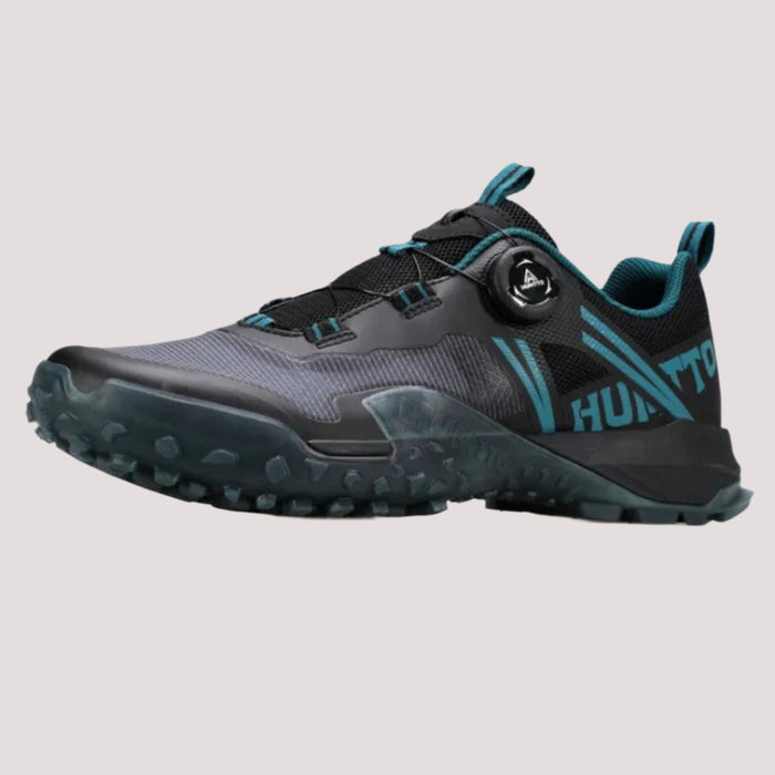 Humtto Men Highly Breathable Sneakers Black (BOA) ar SpinOn lacing sistēmu, elpojošu dizainu un uzlabotu saķeri.