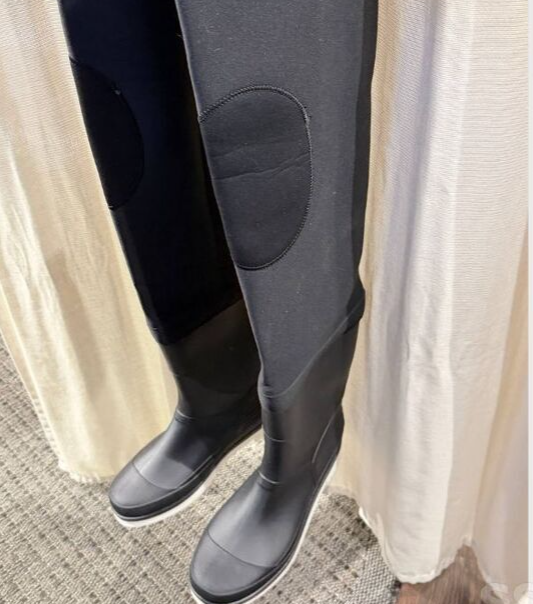 Abu Garcia neoprene waders boots