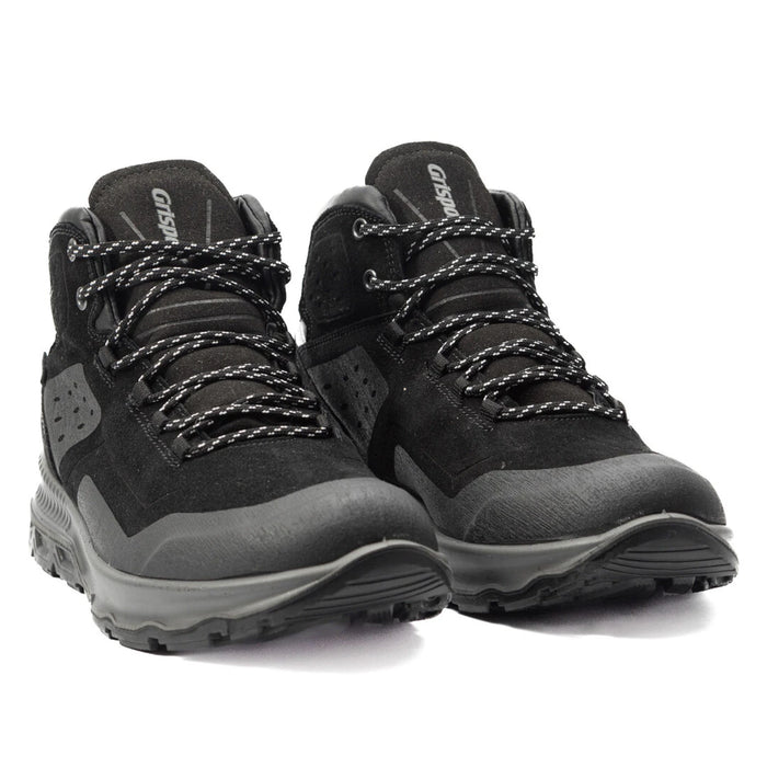 Grisport pārgājienu zābaki ar ādas virsbūvi, melni, ūdensizturīgi un piemēroti Latvijas laika apstākļiem.