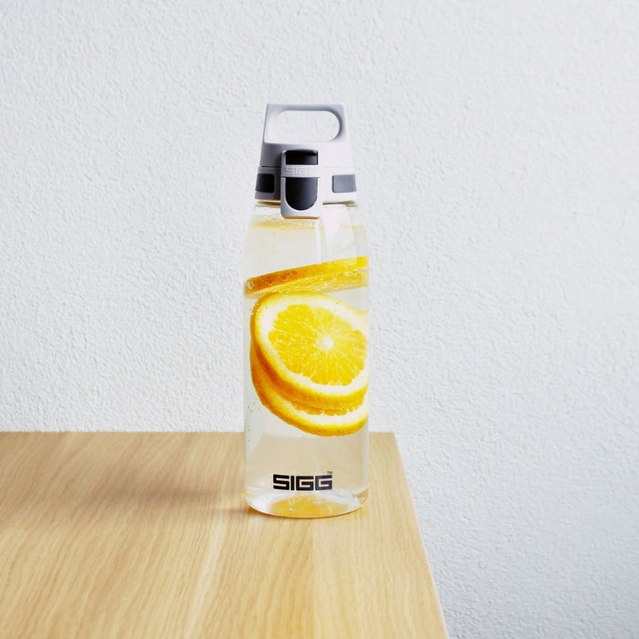 Прозрачная бутылка для воды SIGG Total 1 л