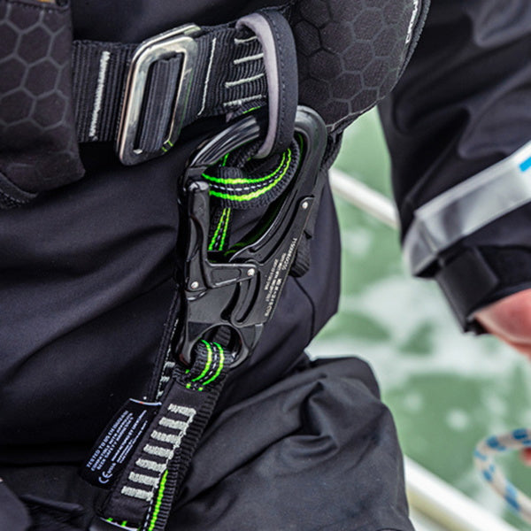 Crewsaver Crewline Pro 3050-ESL2 detail