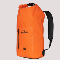 ADVENTURE ūdensnecaurlaidīga mugursoma 23L
Ūdensnecaurlaidīga mugursoma, kas ir lieliski piemērota gan ūdens sportam, gan pilsētas džungļu izpētei lietū.