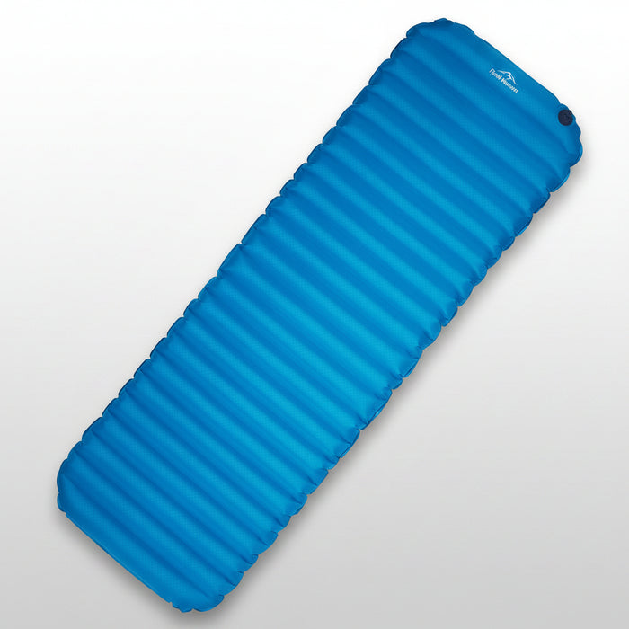 TREKKER CAMPING piepūšamais matracis R-vērtība 2.2, 780 g.
