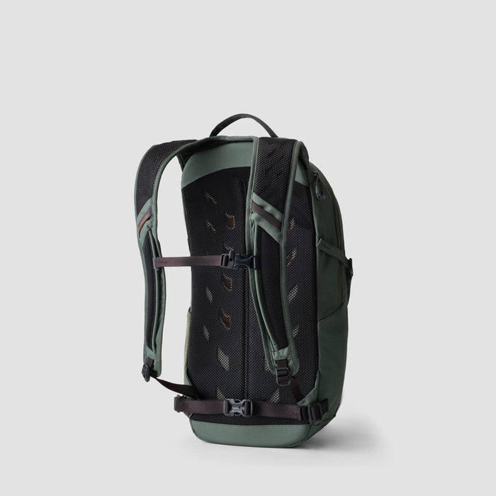 Gregory Nano 18 Terrain Green – official model-specific lifestyle/detail view