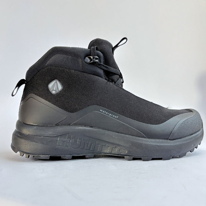 Humtto sieviešu pārgājienu apavi, melni, ūdensnecaurlaidīgi, viegli un izturīgi Latvijas laikapstākļiem.