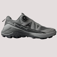 Taku skriešanas apavi ar elpojošu augšējo daļu, ātru aizdari un neslīdošu zoli.