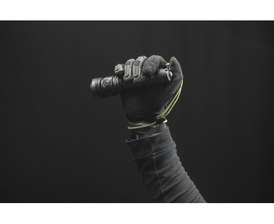 Armytek Viking Pro Max ar baltu gaismu – jaudīgs taktiskais LED lukturis, produkta foto 36