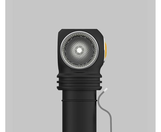 Armytek Wizard C2 Pro ar baltu gaismu – daudzfunkcionāls LED galvas lukturis, produkta foto 4