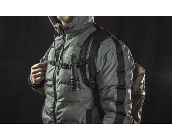 Armytek Predator Pro Max ar baltu gaismu – tālās darbības taktiskais LED lukturis, produkta foto 26