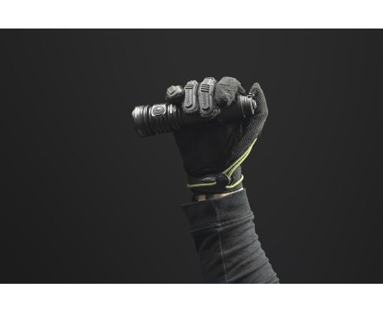 Armytek Predator Pro Max ar baltu gaismu – tālās darbības taktiskais LED lukturis, produkta foto 30