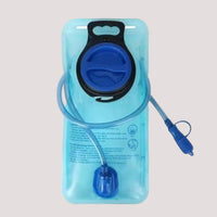 Outdoor sports drinking water bag system 2L ar elastīgu dzeramā cauruli un lielu uzpildes vaļņu.